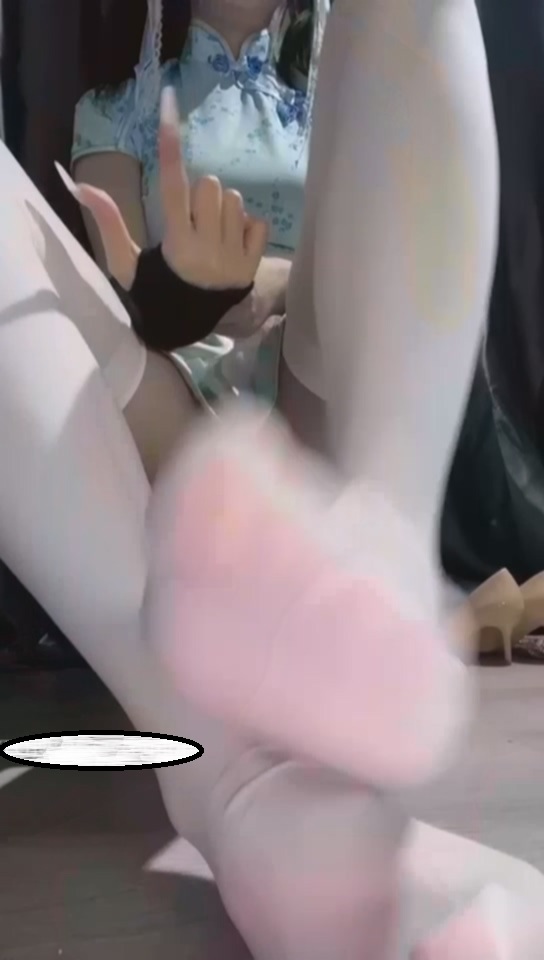 中华娘白丝旗袍小皮鞋套路直播托尔拍手红绿灯寸止倒计时【1v442m】