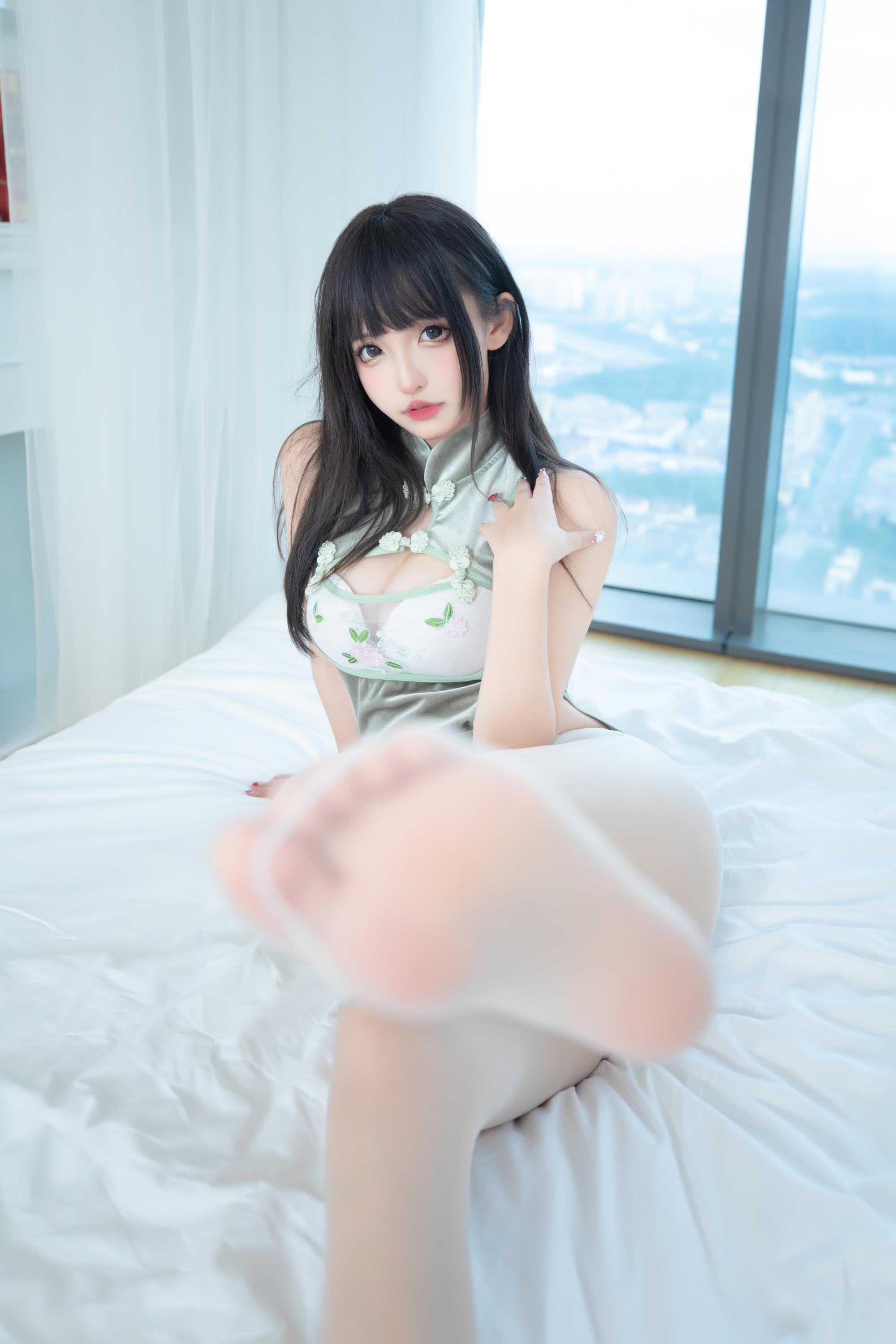 【原版】神楽坂真冬 - 青翠如梦 [75P+2V][234MB百度云]