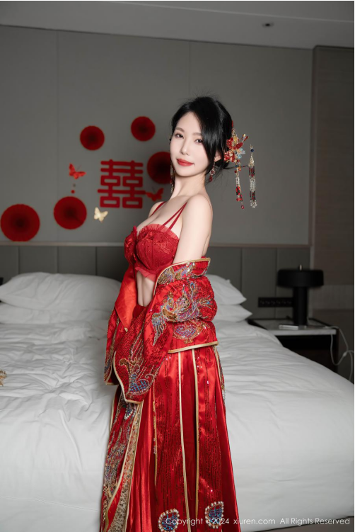 NO.672 抖娘利世 - XIUREN秀人网NO.8376 95+1P 0.99G