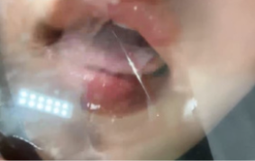 隻有一個雙下巴 亞克力闆的驚喜創意舔屏1V51M百度盘