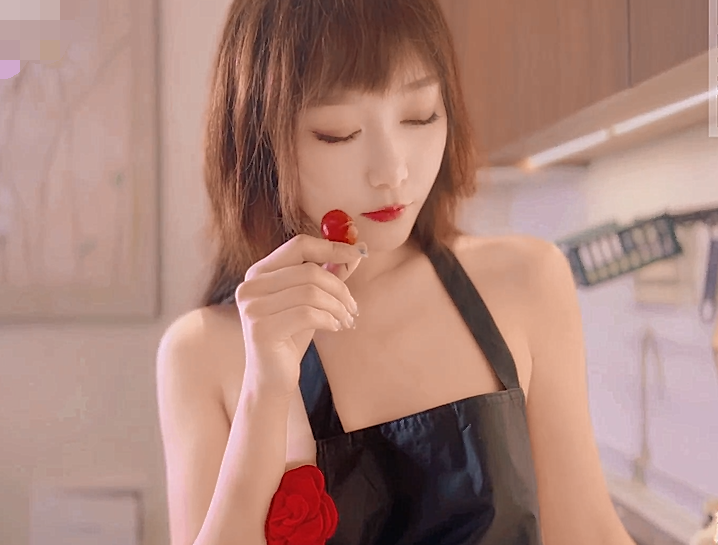 xjx-0131【露露Una尤奈】超甜御姐欲求不满