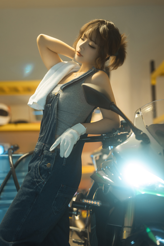 yuuhui玉汇 - NO.057 机车维修站 【139P2.01G】