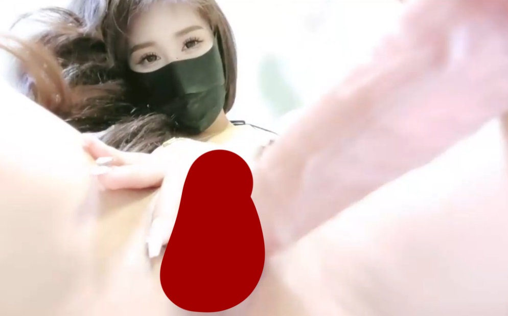 芒果姐姐的丝袜极致诱惑  1V453M