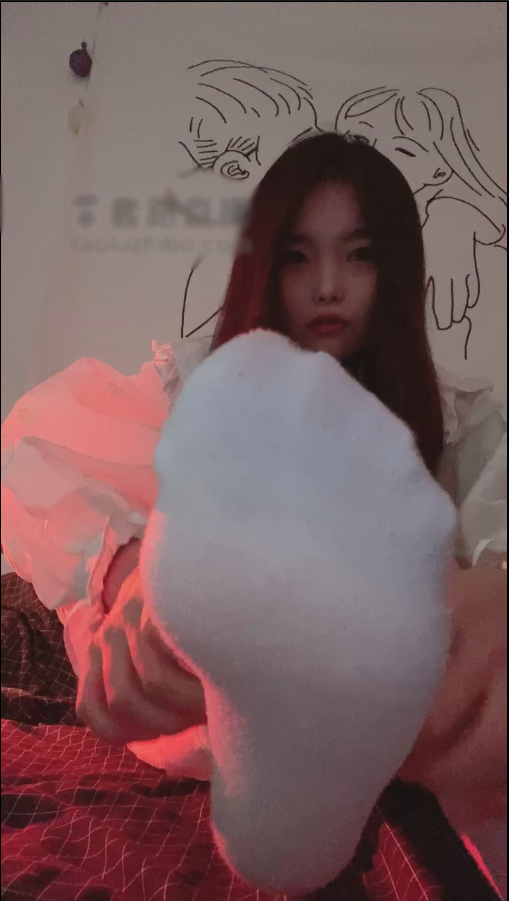 套路直播奶味茶茶–妹妹的足调教【1V】【839MB百度云】
