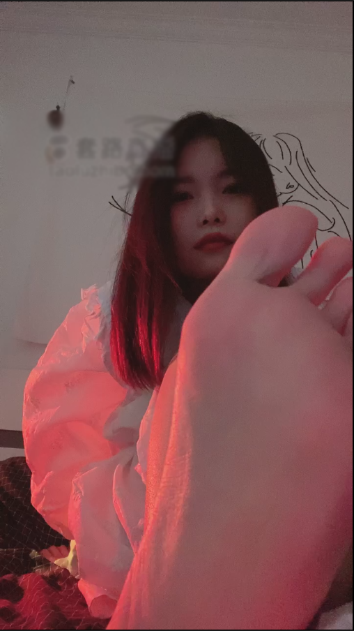 套路直播奶味茶茶–妹妹的足调教【1V】【839MB百度云】