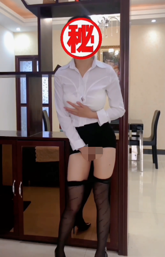 极品骚鸡-WindupGirl2000-有事秘书干,没事干秘书(1V,367M)