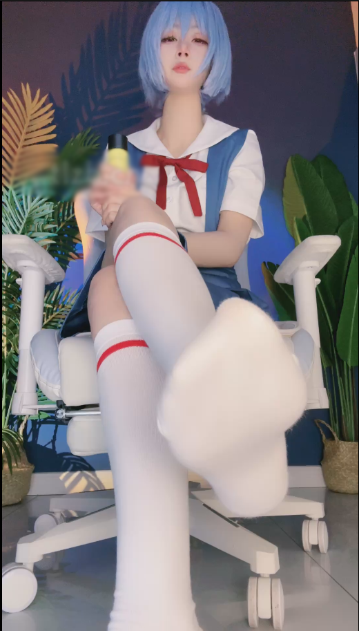 套路直播维妮-凌波丽【1V】【642MB百度云】