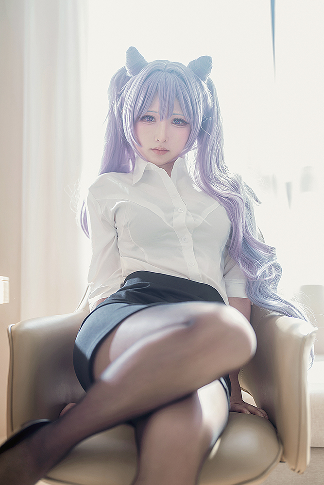 樱梨梨Eriri - 刻晴秘书【23P】【166MB百度云】