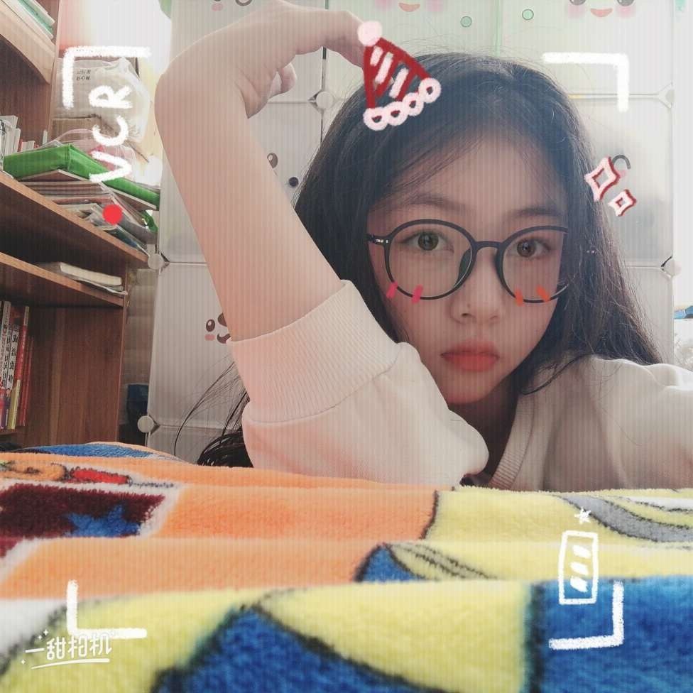 稀缺资源，颜值非常在线的小女生