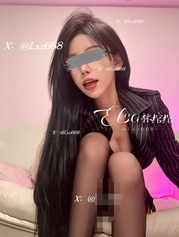 重磅 吐血推荐【高价收录】骚女神【林绾绾】极品反差女神 收费SVIP七月底最新集合！腿玩年！黑丝极品美腿