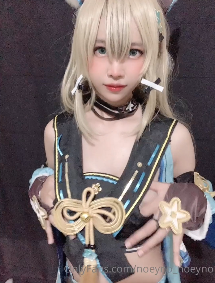 福利姬 noeyno 绮良良cos，对着镜子照性感身材 【3V92M】