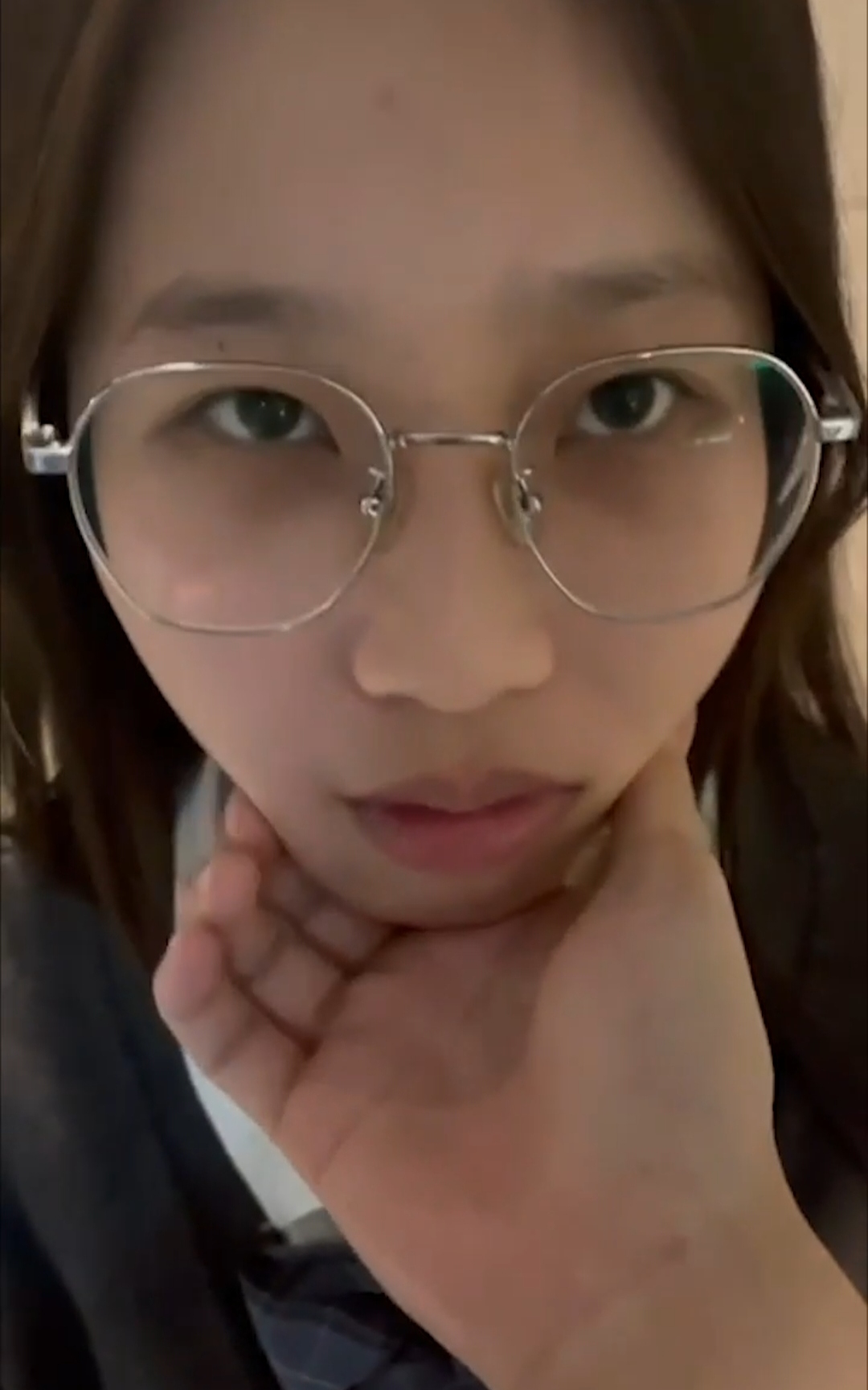 大佬们，求这个视频的出处和关键字