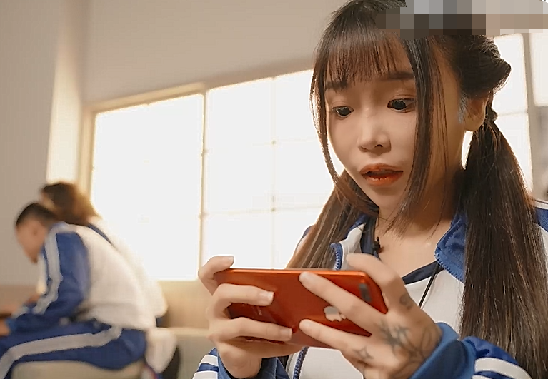 MD-0316四P轮奸可爱女球经理