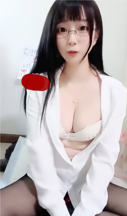 眼镜萌妹（兔宝哟)制服直播自慰-1V2.53G