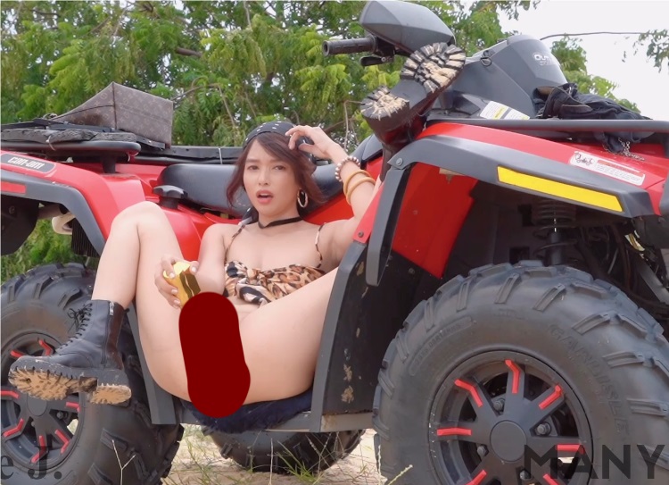 JX-网红 越南JasmineJ9966 -沙漠山地车自慰-1V1.89G