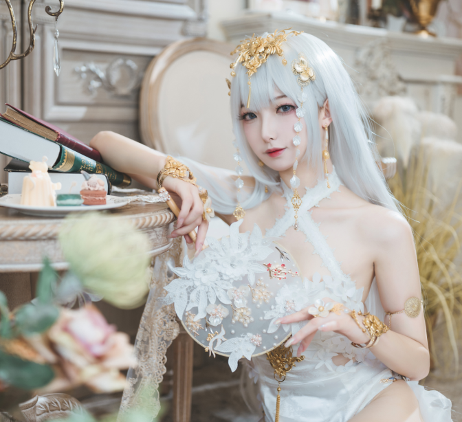 cos-封疆疆-埃姆登+飞鸟马时竞泳(74P,704M)