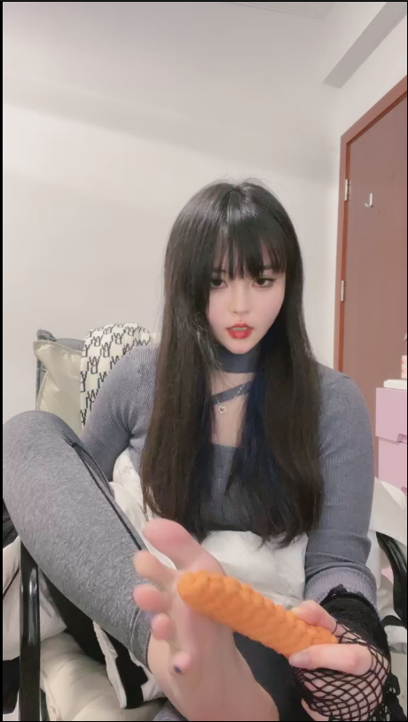 套路直播木秋夜深了 - 盯，魔女的陷阱【1V】【644MB百度云】