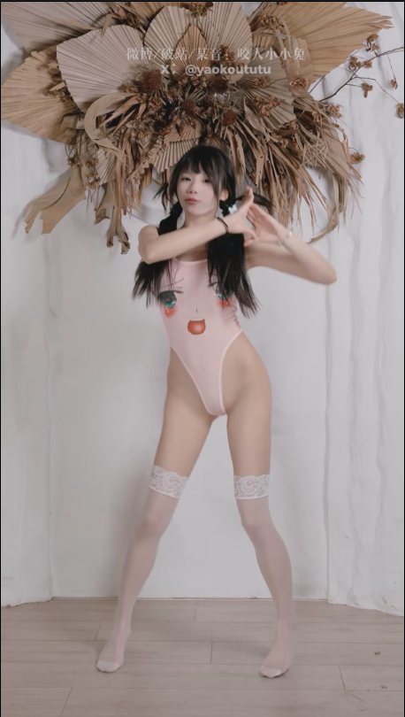 【新-非原版】咬人小小兔-新盒岛700目标奖励『拾光独白』【1V】【37.8MB百度云】