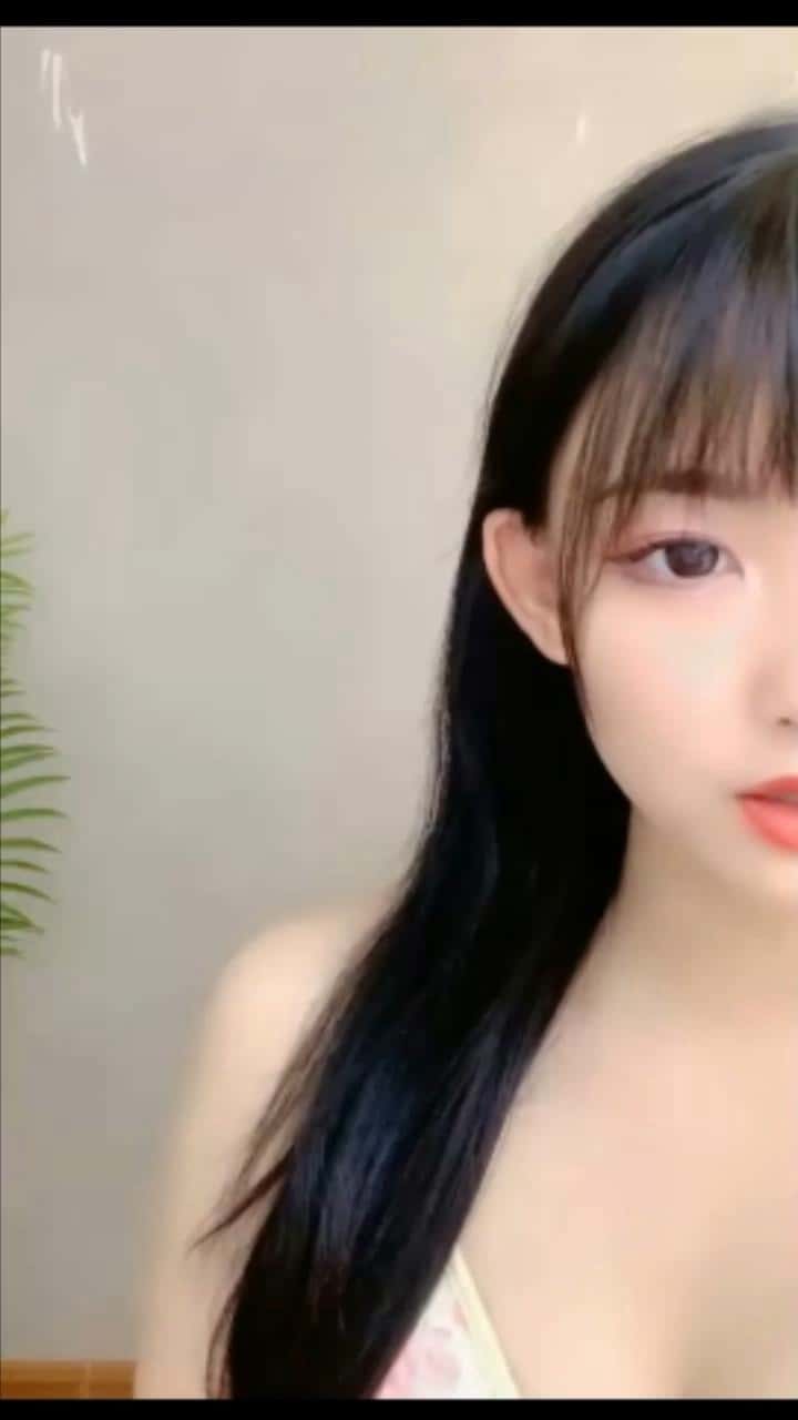 这么清纯的在读大学校花也下海了，白丝袜大屁股 自慰白浆溢出 下面嫩逼太粉太可口1v328mb