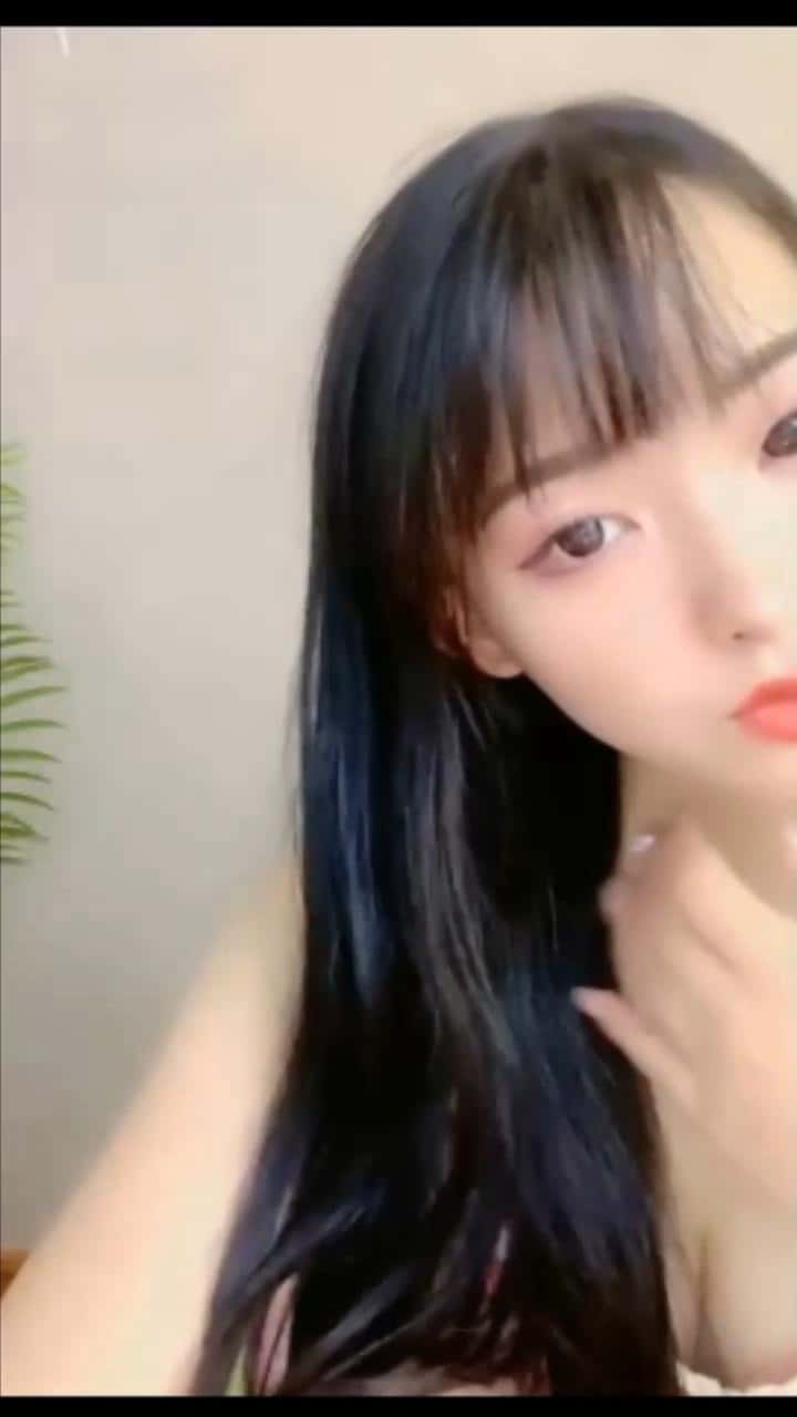 这么清纯的在读大学校花也下海了，白丝袜大屁股 自慰白浆溢出 下面嫩逼太粉太可口1v328mb