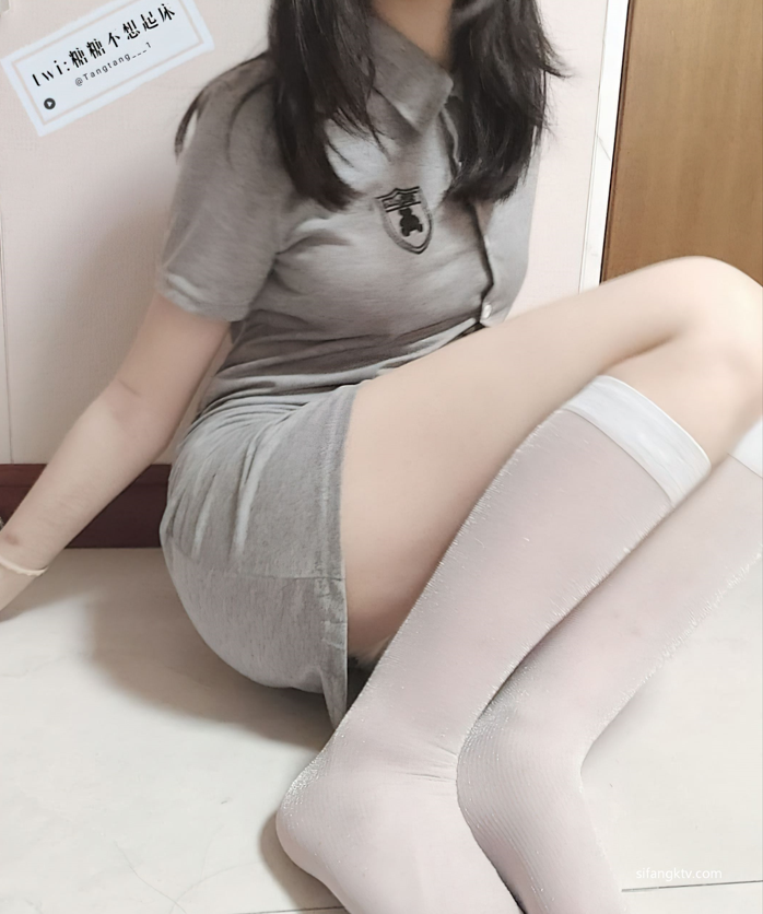 糖糖不想起床 - 灰色连衣裙  【43P2V1.22G】