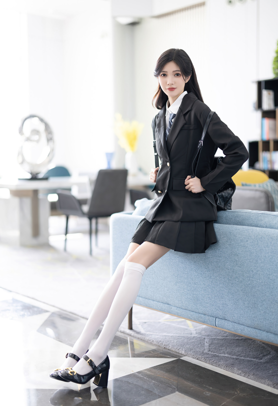 程程程 - 性感深色日系学妹制服 【84P104M】