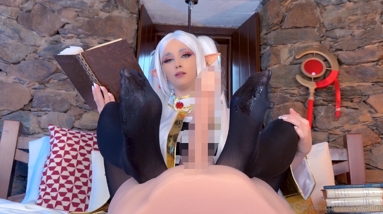 onlyfans福利姬aerytiefling cosplay芙莉莲被宝箱怪困住 【2V1.1G】