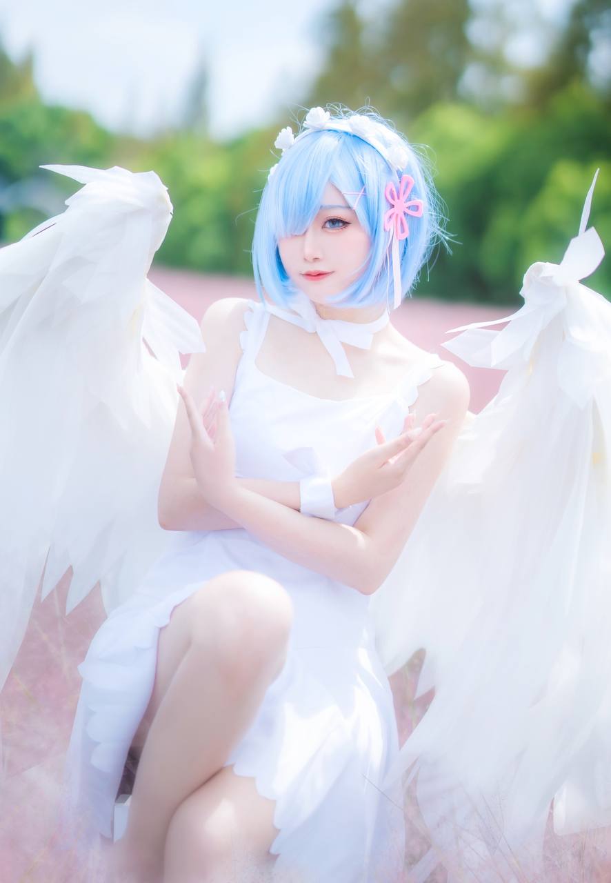 Halo_酱 - 蕾姆天使 12P50M百度盘
