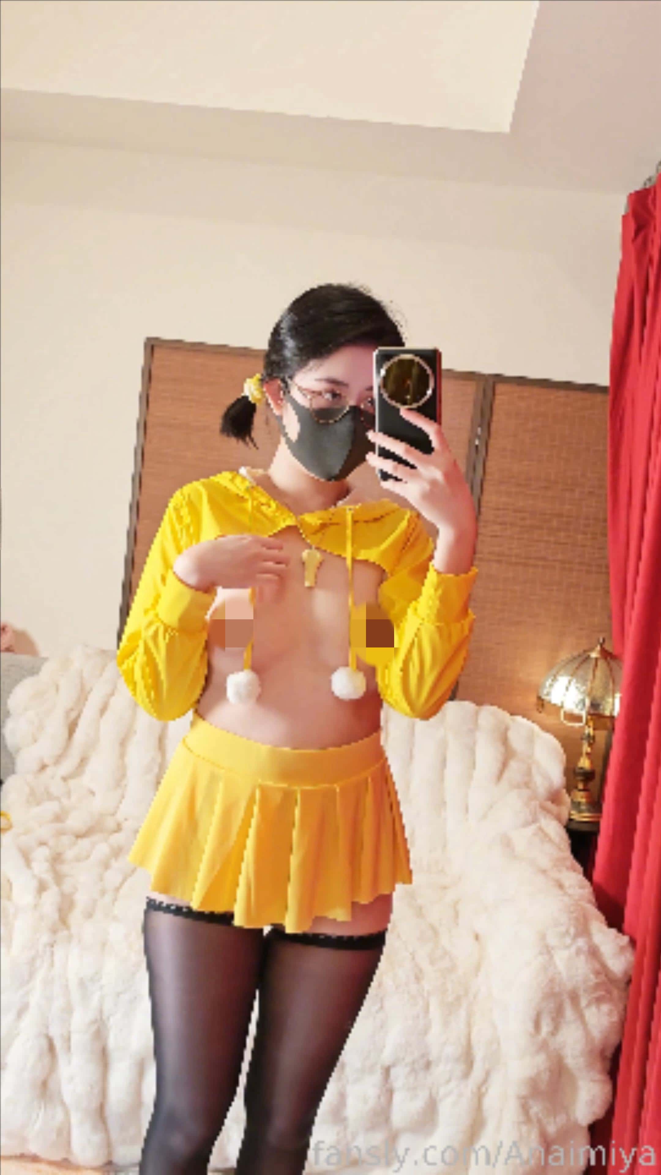 抖音快手全网同名，极品网红福利姬【奶咪】高清私拍  我与人偶的我1v1.07gb