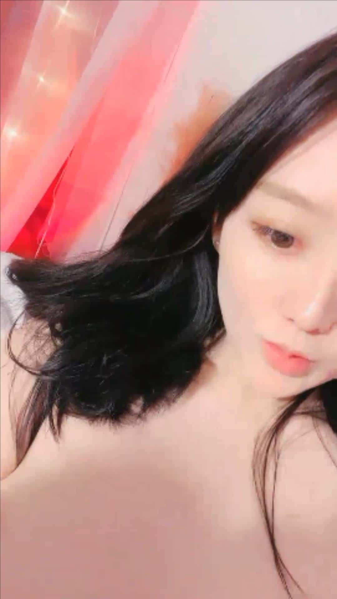 完美嫩逼白虎小池一库 极品美女 粉嫩小穴 视频福利姬剪辑[2.23G/2V]