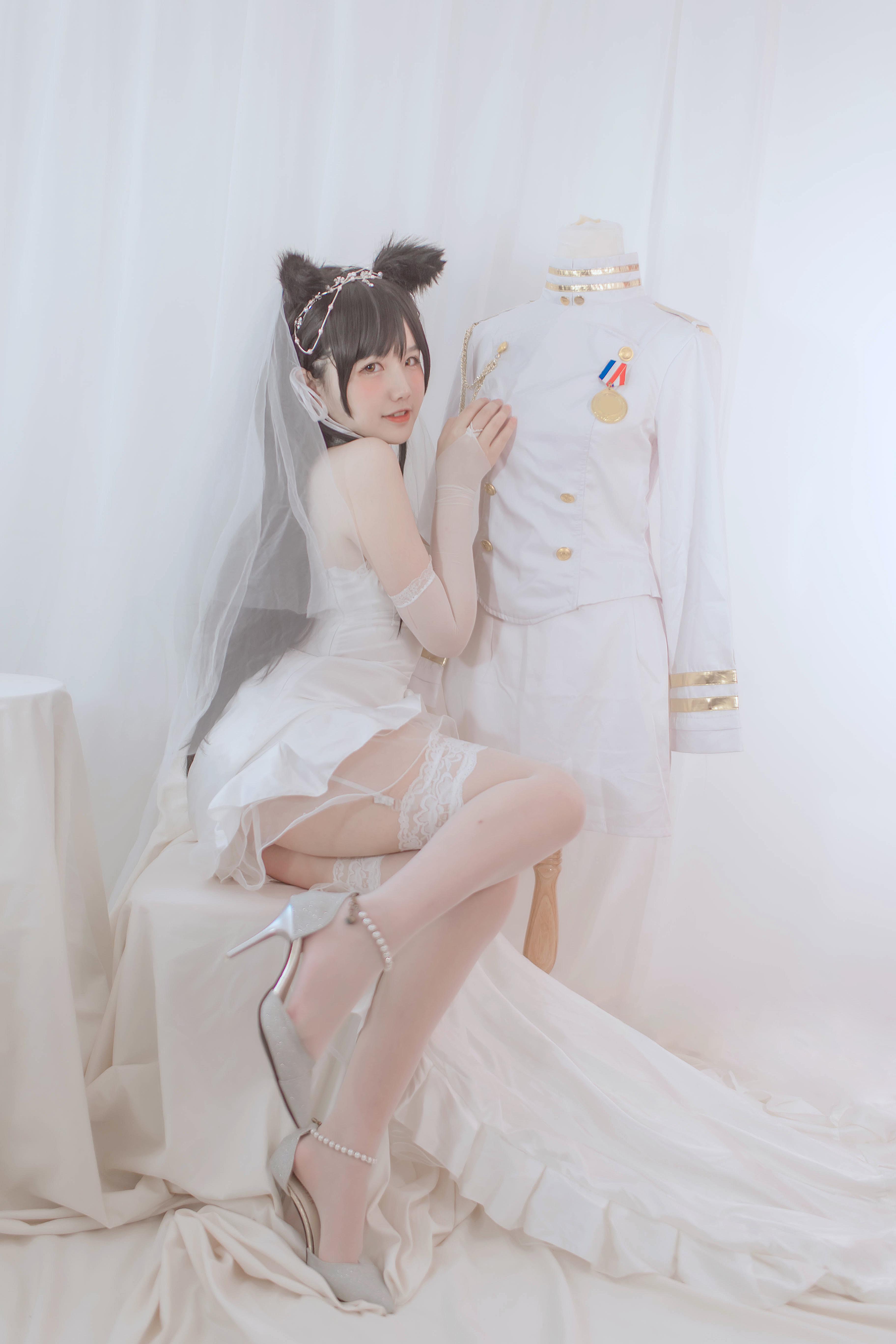 阿半今天很开心 - 经典 爱宕婚纱 [36P][136MB百度云]