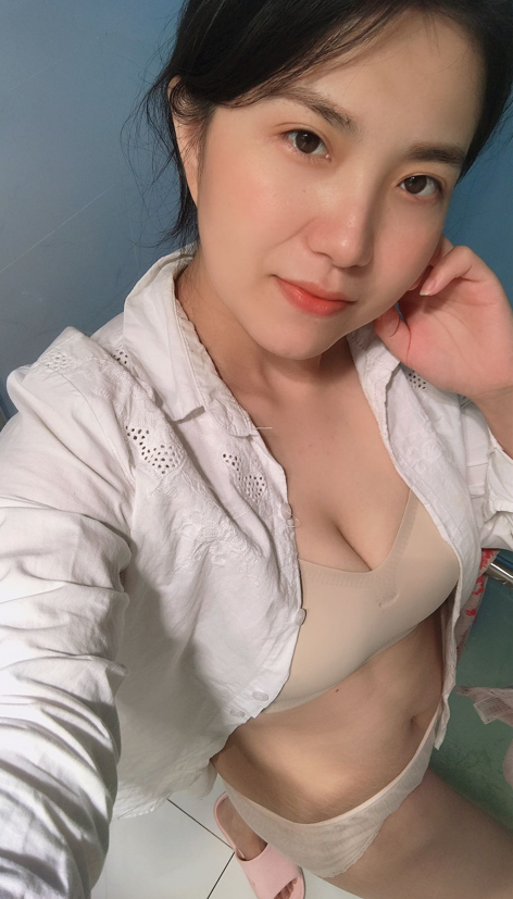 推特骚妇 yuanxiang最全资源 【906P84V645M】