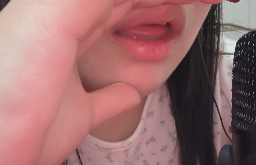 夜猫子 舌头视角轻微口腔音1V168M百度盘