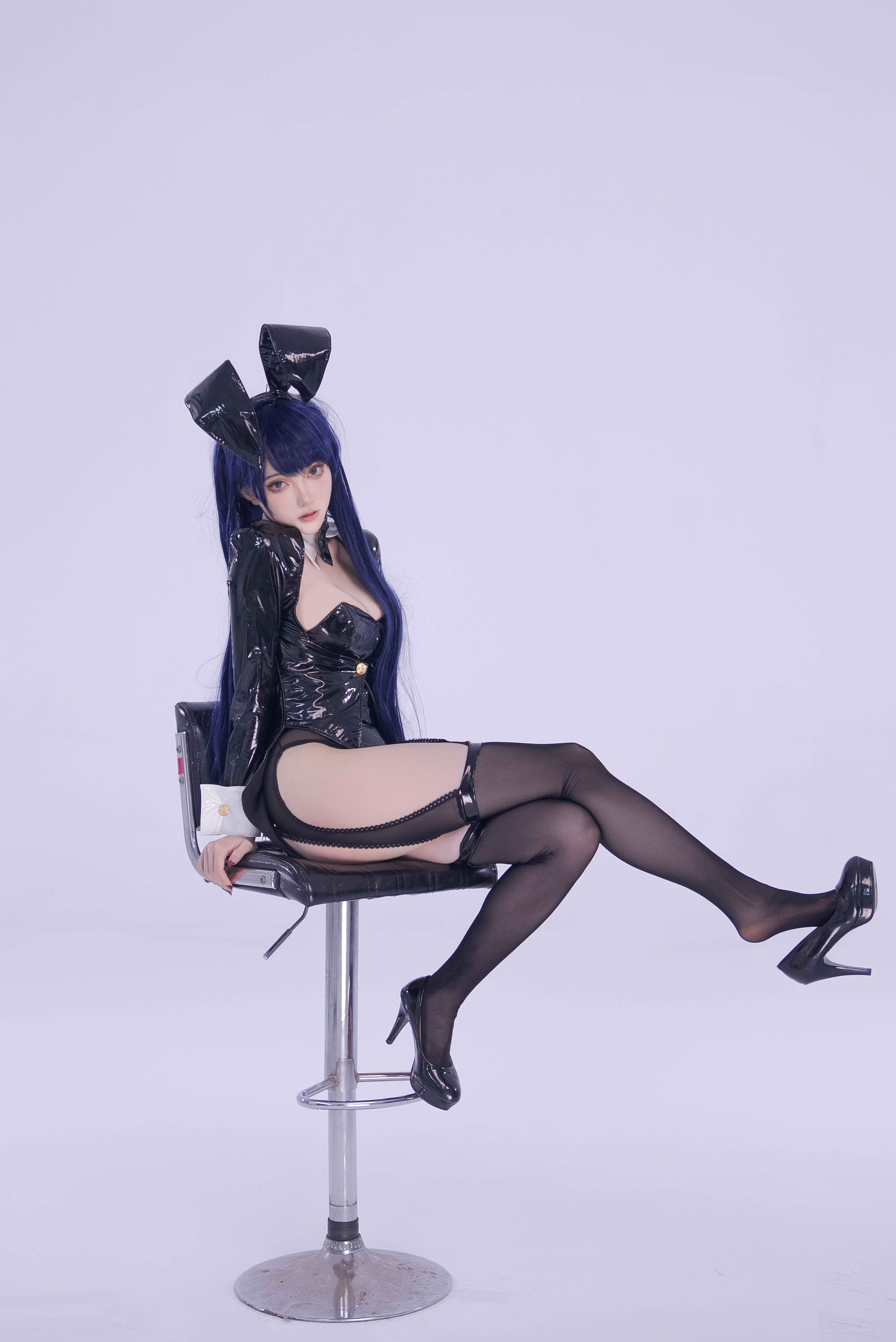 【新】炭烤莉莉黑-更衣人偶 兔女郎【50P】【822MB百度云】
