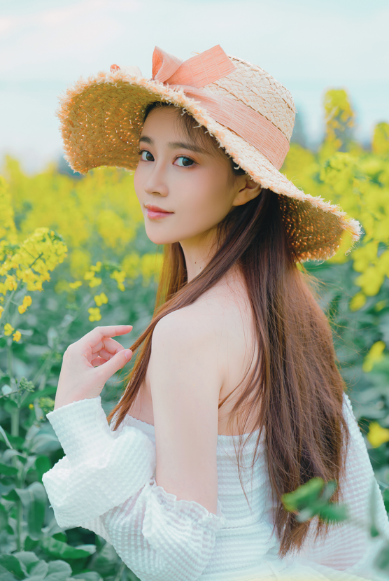 年年Nnian - 花野 【53P150M】
