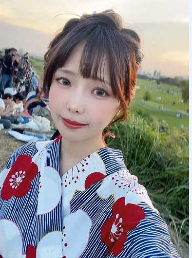 ElyEE子 - 2024年08月订阅 [110P 9V]766M百度盘