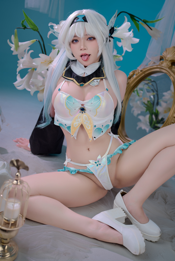 ZinieQ - 流萤【49P296M】
