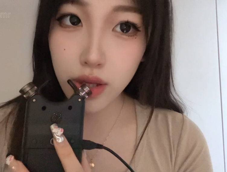 璐璐哄睡屋 温柔系天鹅和弹蛇1V493M百度盘