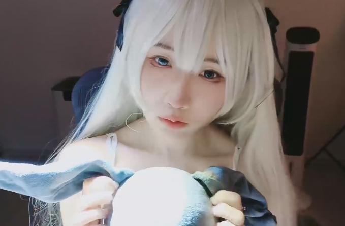秋水_穹妹露脸cos_怼脸prpr+双皮肤大量jiojio爱发电1V280M百度盘