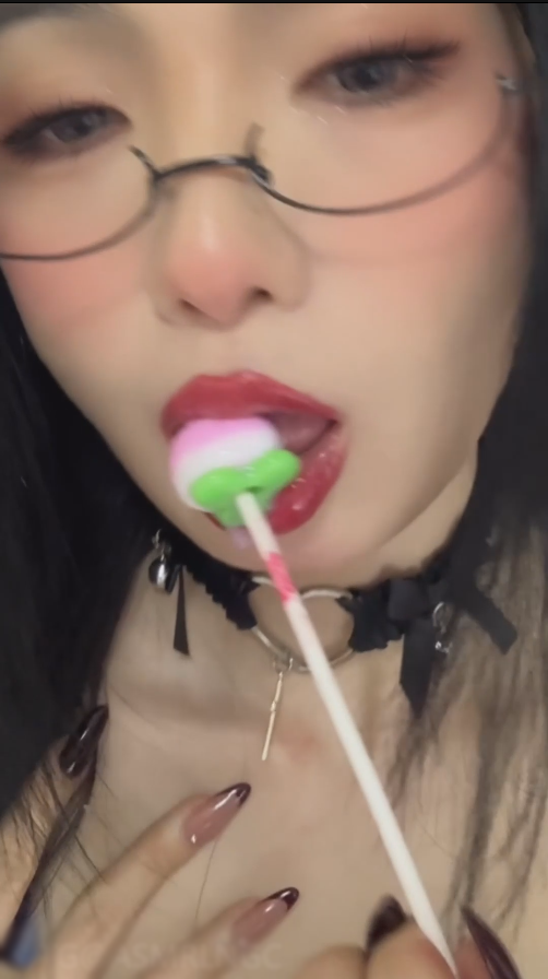 晚安yoyo-桃子棒棒糖全程流口水【1V】【1.05G百度云】