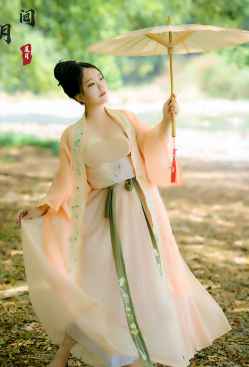 豪乳坦克-夏月-古风唯美写真视图（218P,29V,134M）