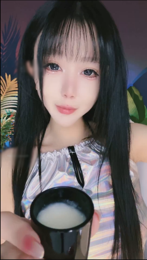 套路直播维妮-高跟 炫彩网袜 撸管指挥 红绿灯【1V】【517MB百度云】