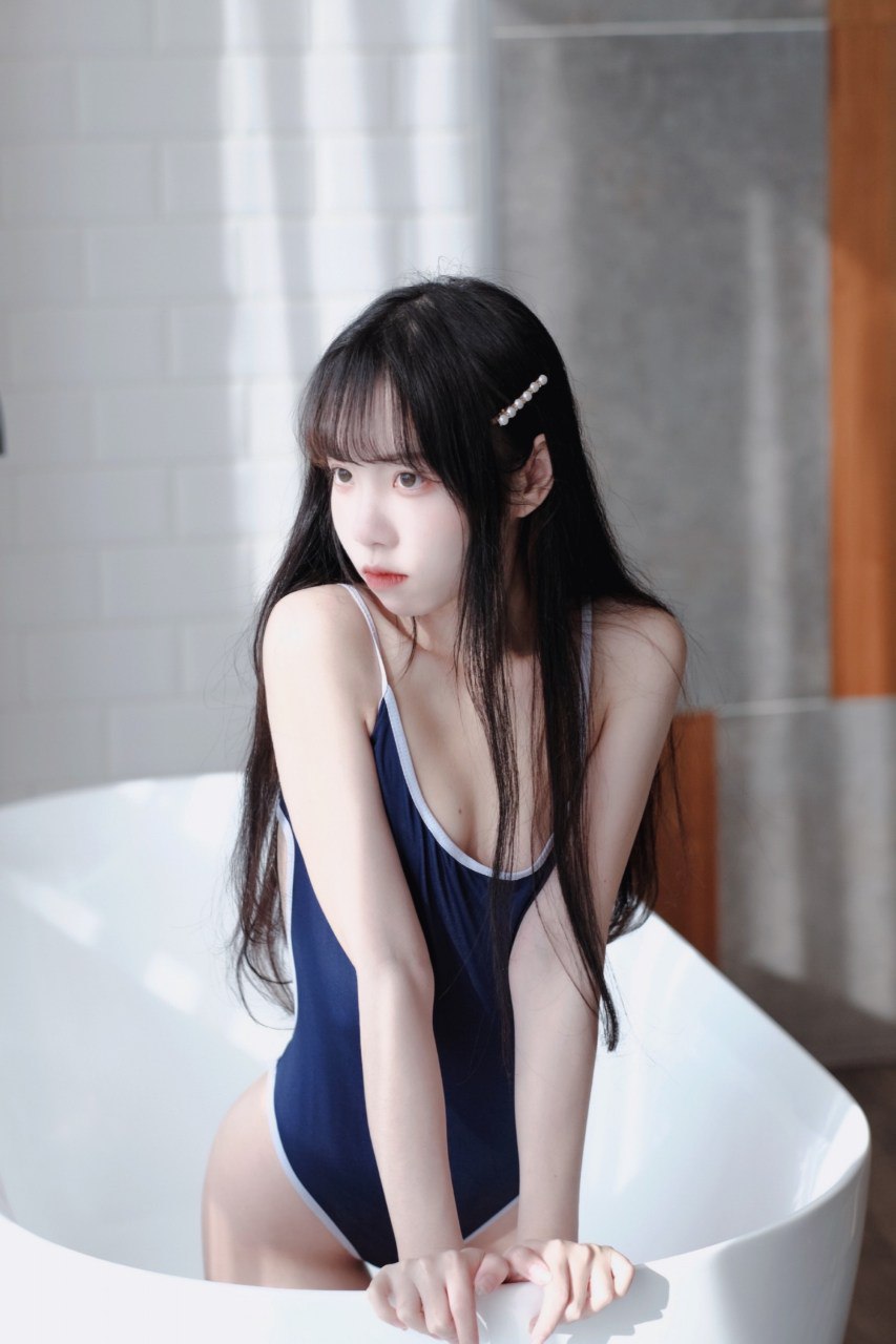 可可小白兔 体操服学生+跟着兔子游泳 35P37M百度盘