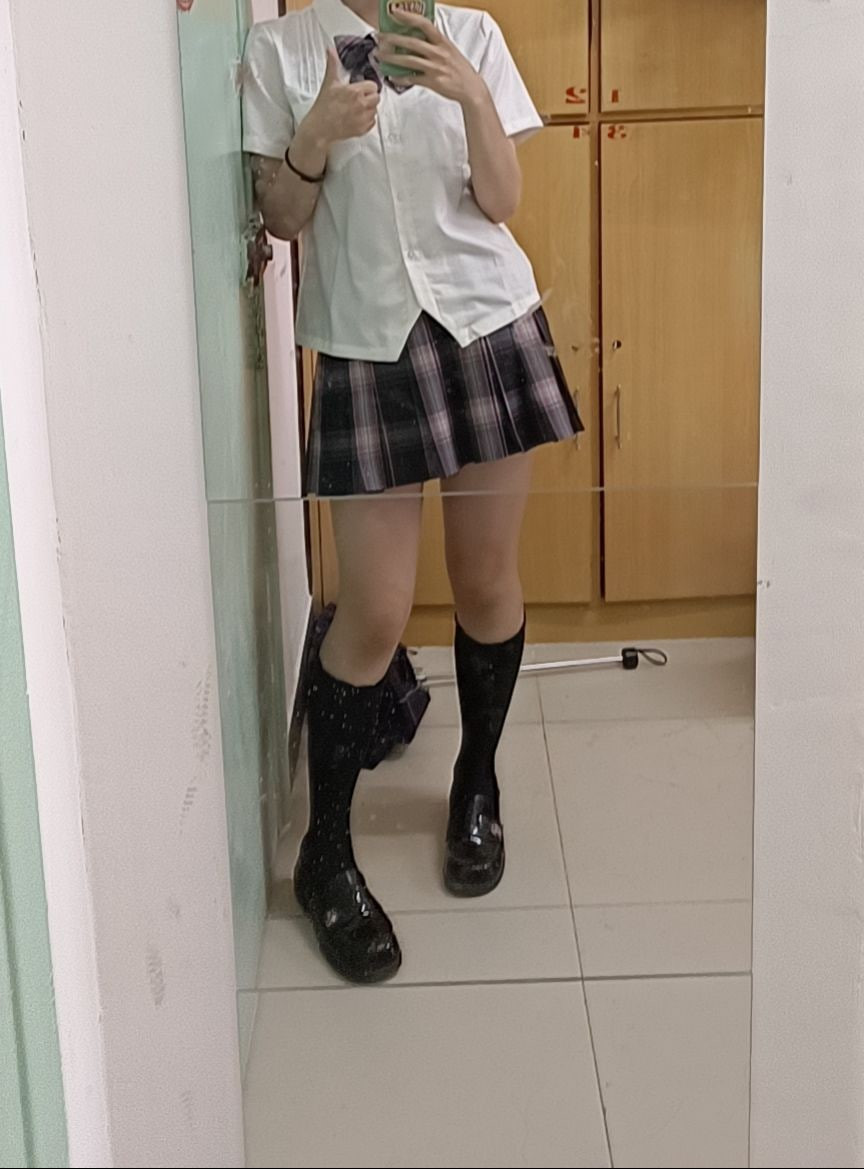 补 姜姜姜的反差日记【fanchajiang】 – 极品福利姬反差美少女 反差视频福利合集 【61P-31V 8.83 GB】夸克/迅雷网盘