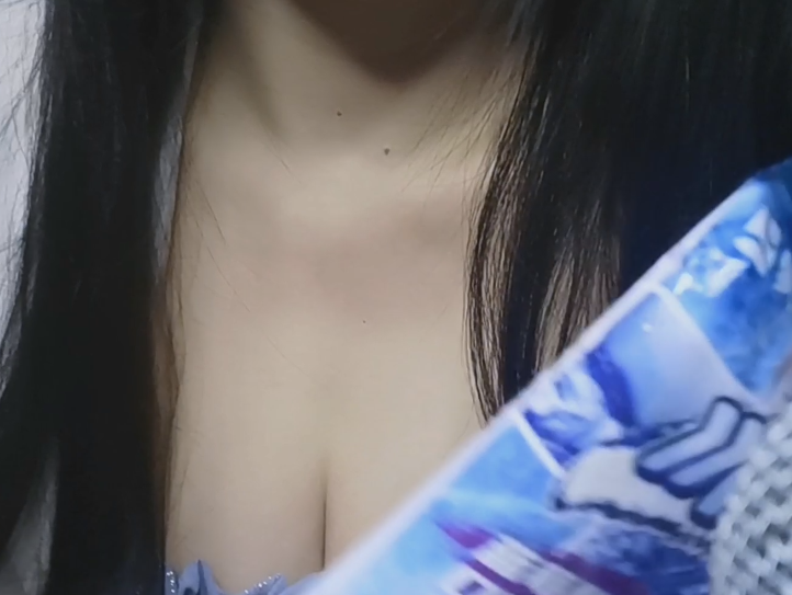 瞌睡桔 咬冰棒 1V695M百度盘