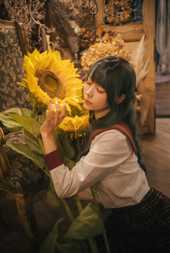 ElyEE子 Vol.142 2024 September - Tier 4 【114P5V486M】