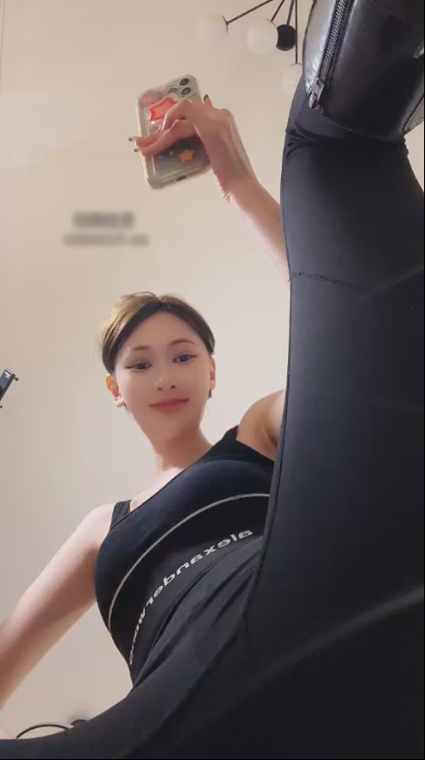 玩物直播艾琳-胯下实名羞辱🚥【1V】【310MB百度云】