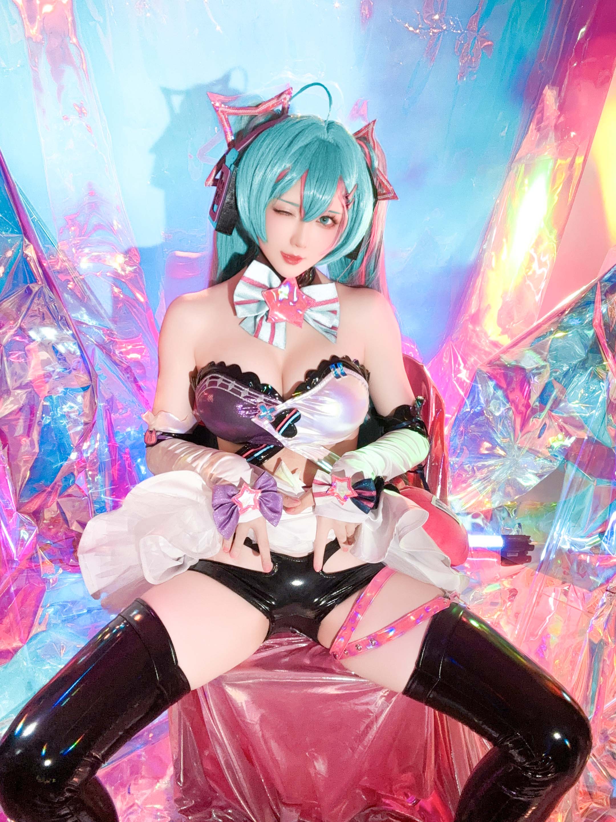 【新-原版】星之迟迟 - 2024年07月计划B Miku初音未来 喵斯快跑 [73P+1V][2.75GB百度云]