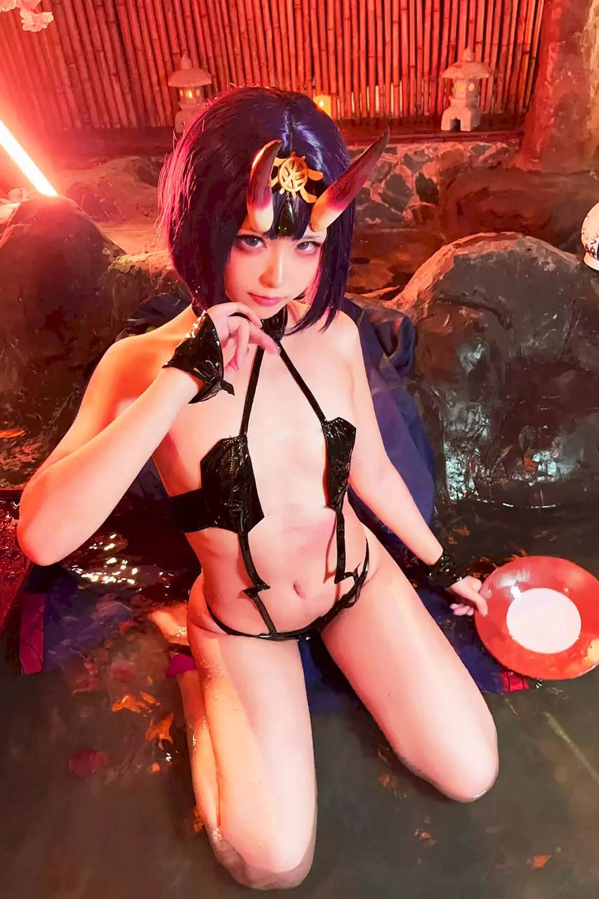 Quan冉有点饿 - FGO 酒吞童子 [62P]163M百度盘