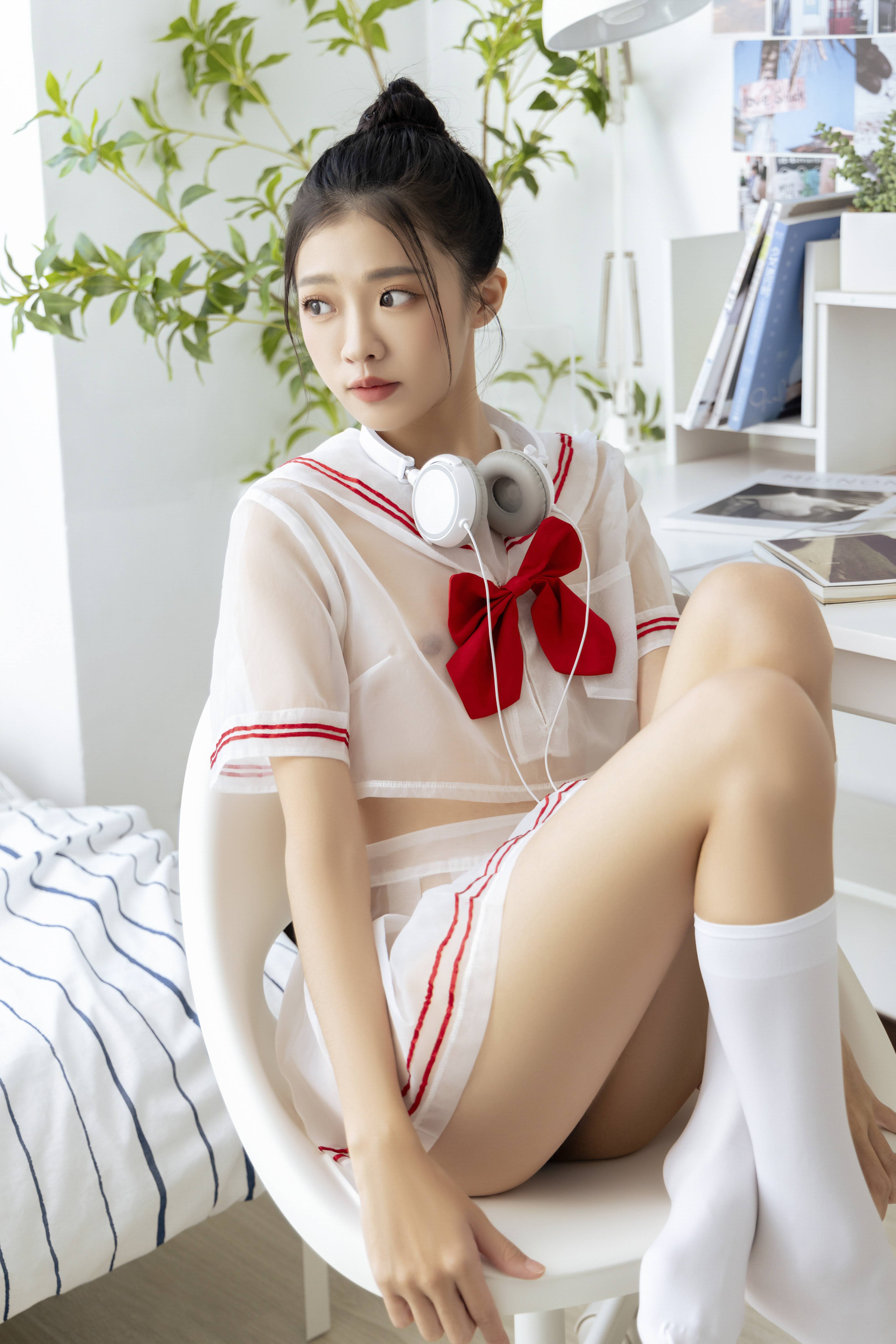 0008#妍妍 - 电竞少女 [107P-308MB]